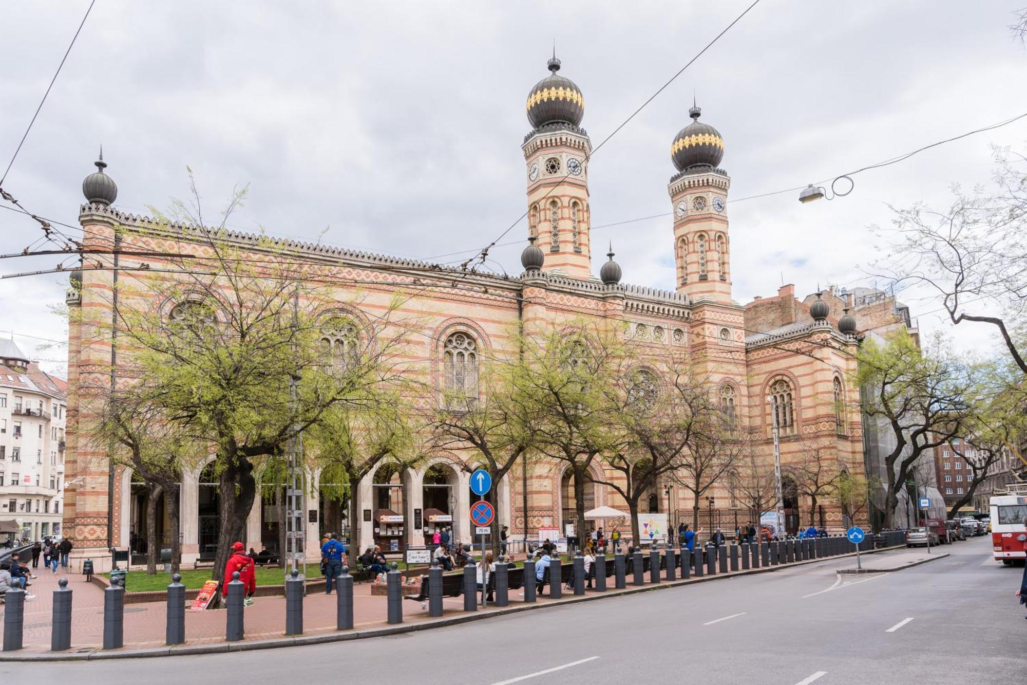 Basilica Downtown Apartman *