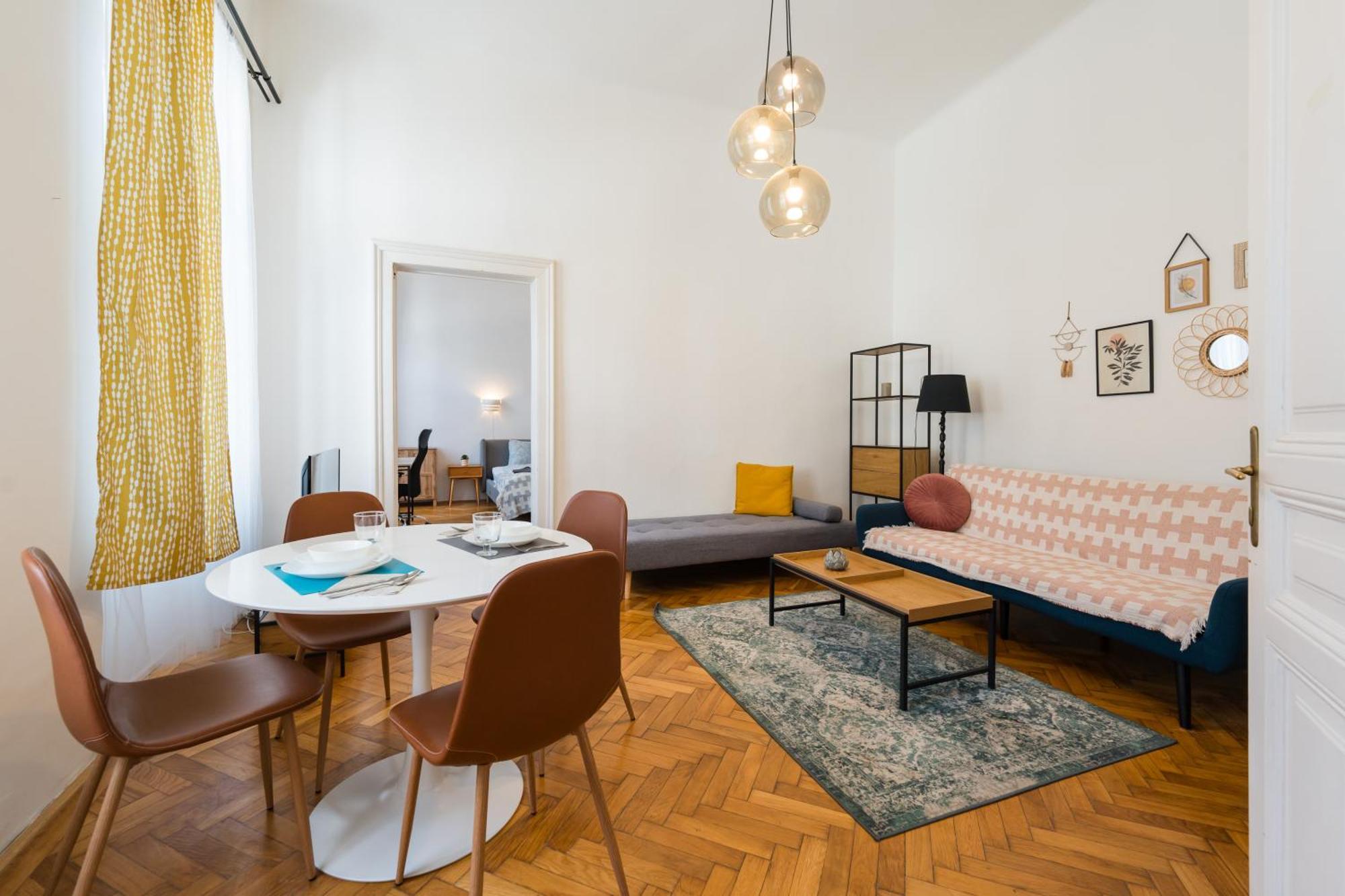Basilica Downtown Apartament